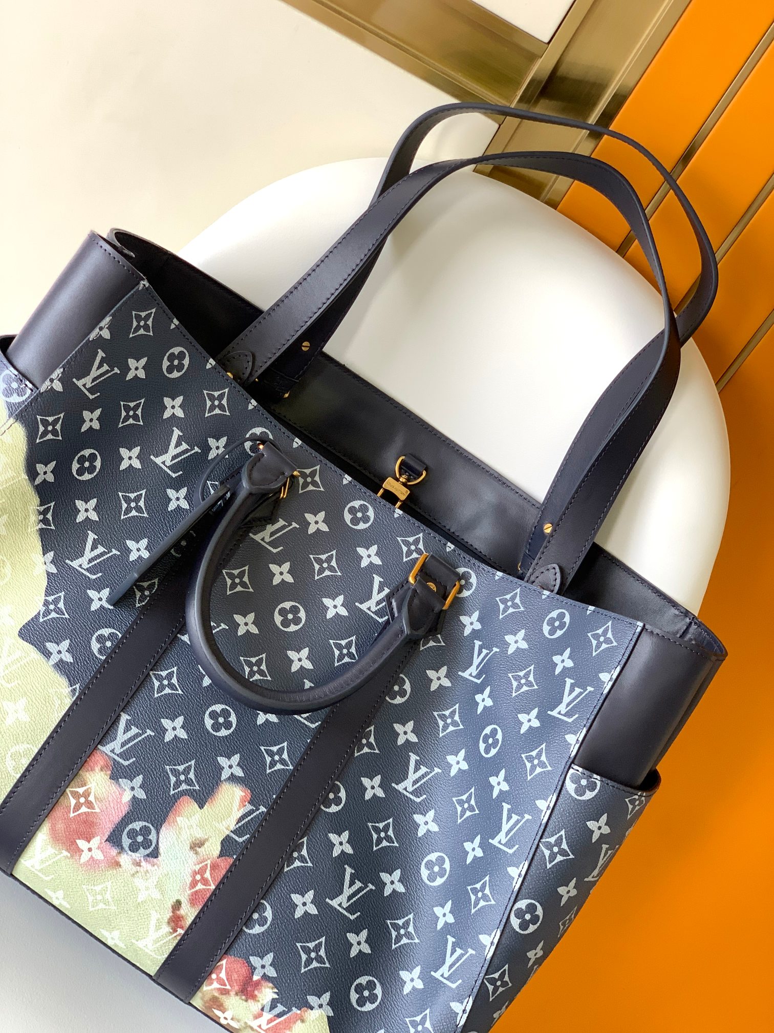 Louis Vuitton Shopping Bags